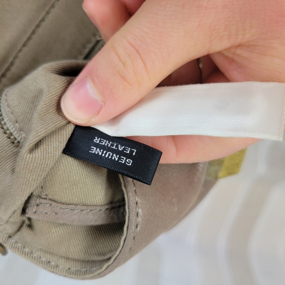 Vintage Ann Taylor Genuine Leather Crossbody‎ Real Chain Strap Taupe - Picture 7 of 9